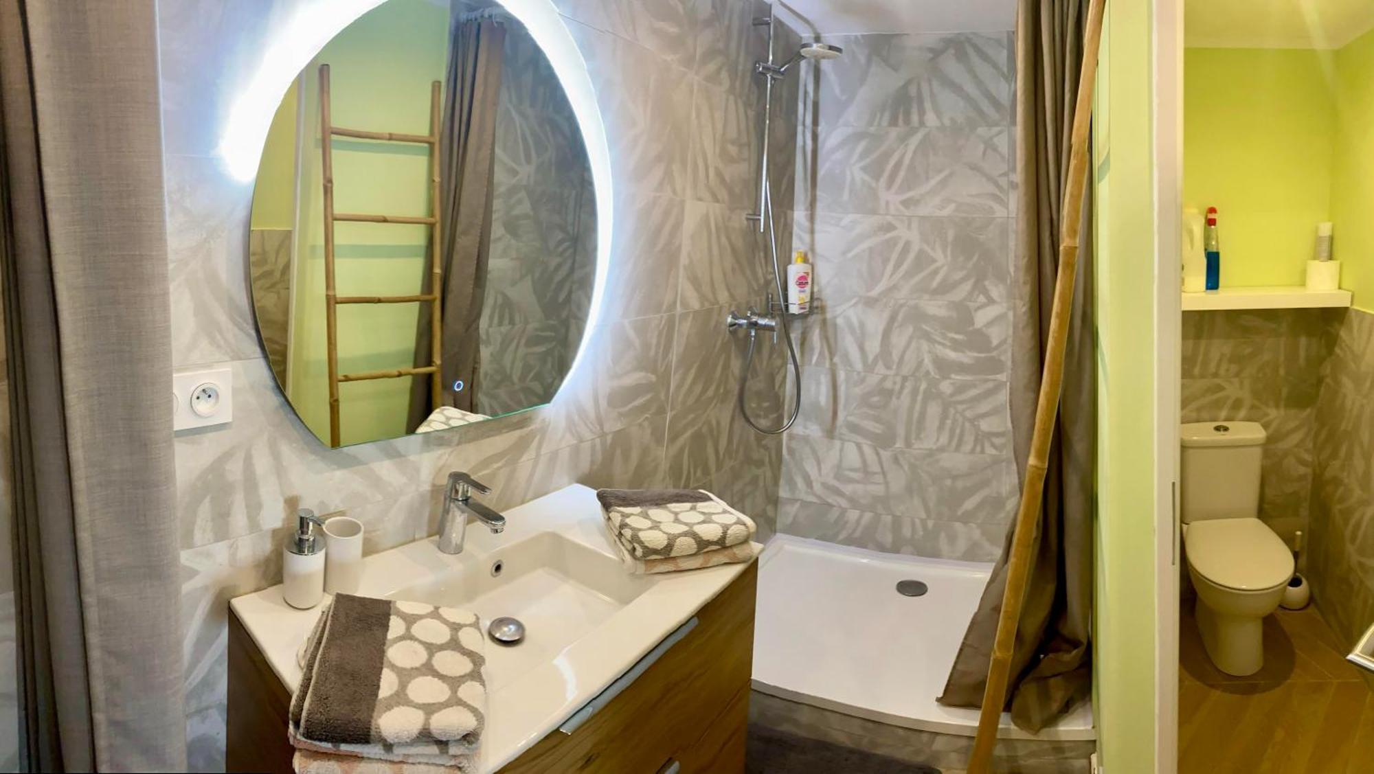 Spacieux Duplex, Vue Mer Et Belle Terrasse Hyères المظهر الخارجي الصورة