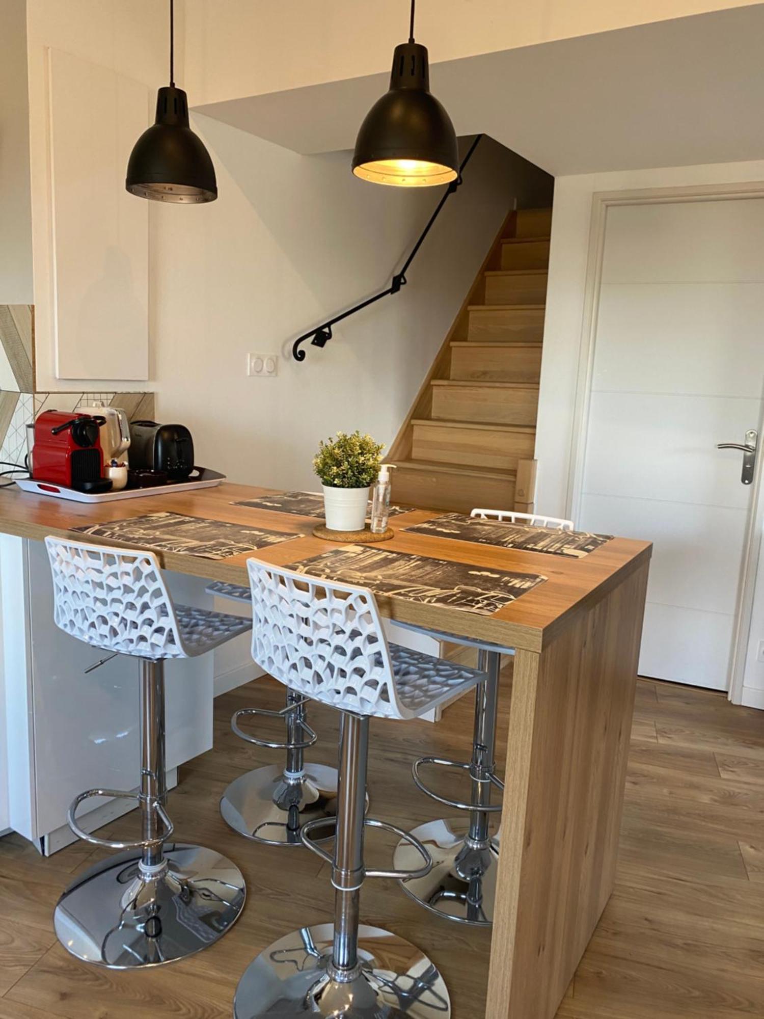 Spacieux Duplex, Vue Mer Et Belle Terrasse Hyères المظهر الخارجي الصورة